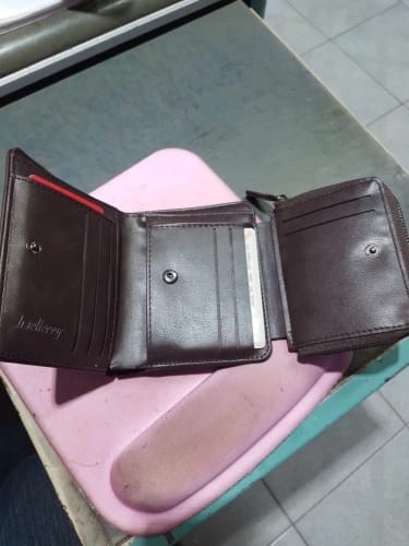 Customer photo review of PU Leather Wallets Zipper Card Holder With Coin Pocket And Multiple Card Slots — Black | KIMLUD