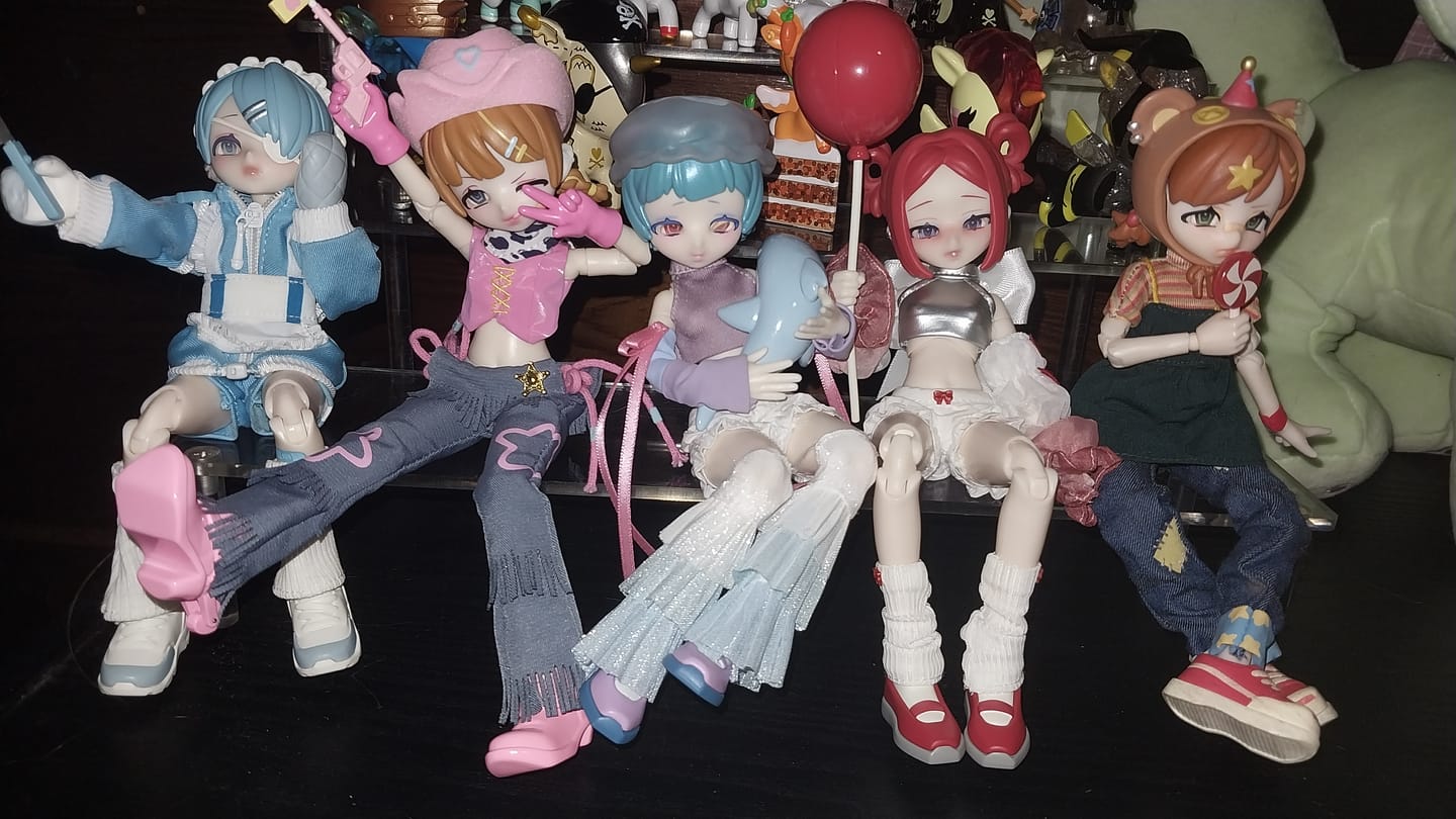 Customer photo review of Eve Lynna Dream Paradise Series Action Figure Blind Box