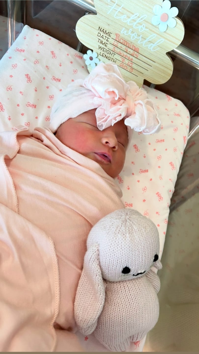 Customer photo review of Ruffled Headband- Ballet