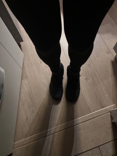 Customer photo review of NuSoothe™ High Waisted All-Day Compression Tights