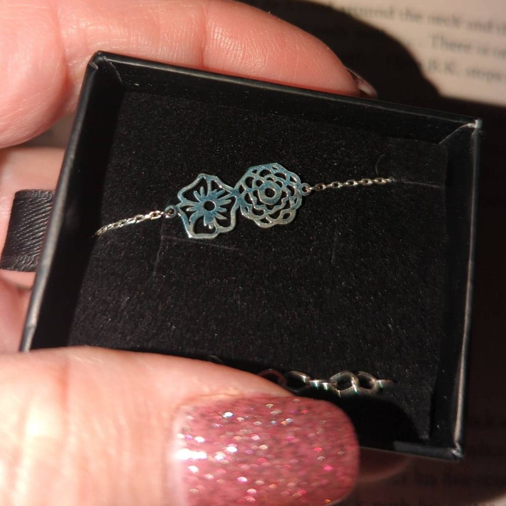 Customer photo review of Personalized Birth Flower Bracelet