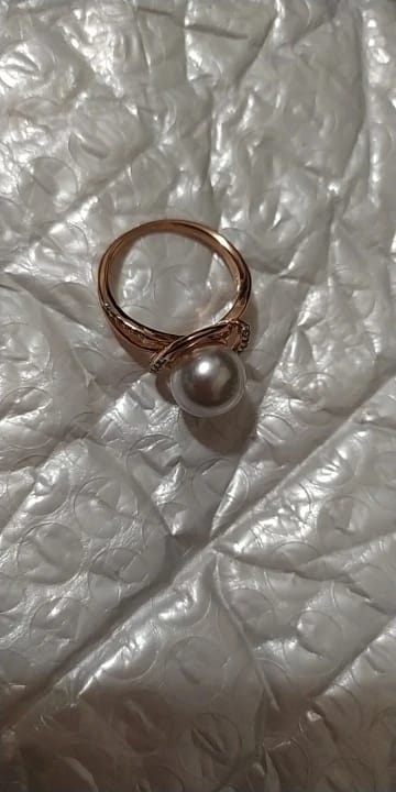 Customer photo review of Rose Gold Geometry Pearl Ring Pave Setting — Rose Gold Silver Mix | KIMLUD