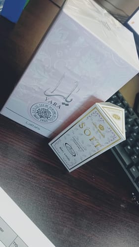 Customer photo review of Yara lattafa 100ml Eau de Parfum