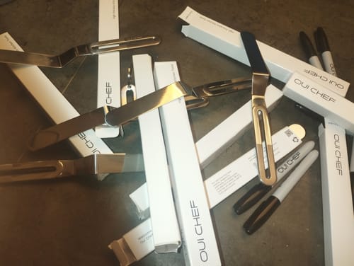 Customer photo review of LiftOff Chef's Palette Knife
