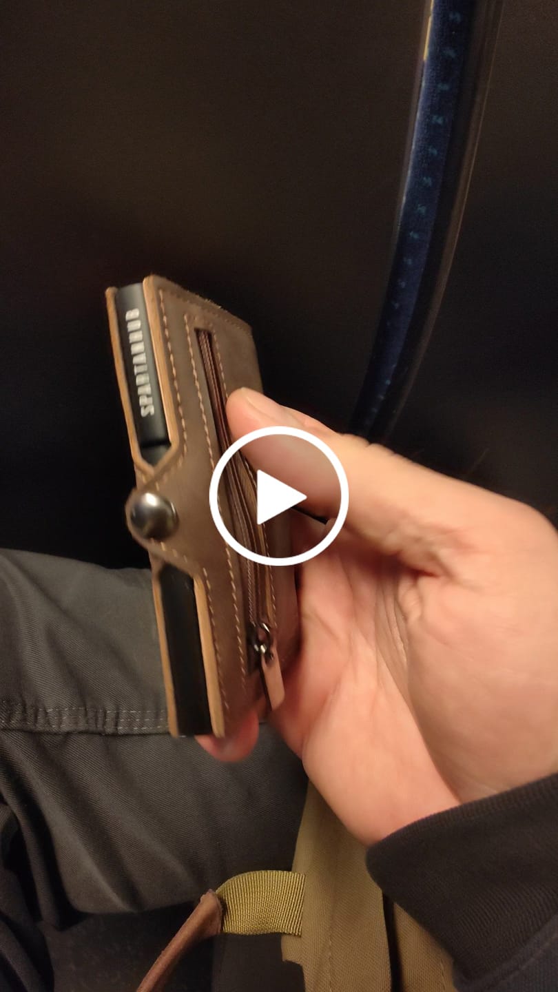 Customer video review of Slim Wallet