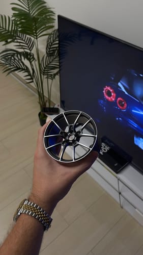 Customer photo review of G025 | Platinum Grey