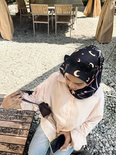 Customer photo review of Berangan Square (Black)