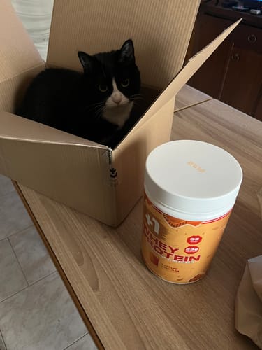 Customer photo review of +1© Whey Protein Concentrate (1kg)