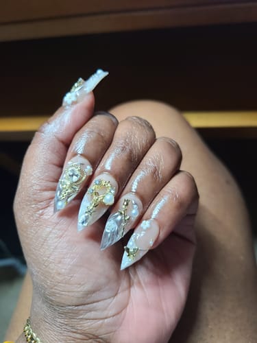 Customer photo review of Royalty