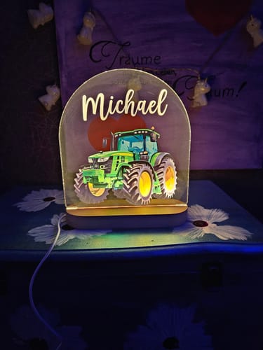 Customer photo review of Traktor Nachtlicht mit eigenem Namen