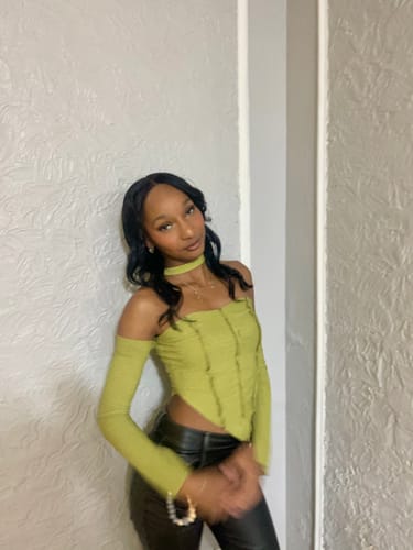 Customer photo review of Long sleeve off shoulder patchwork halter top