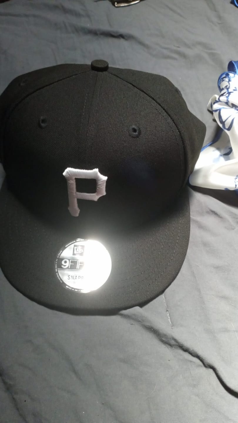 Customer photo review of Jockey Mlb 950 New Era Pittsburgh Pirates Unisex Negro