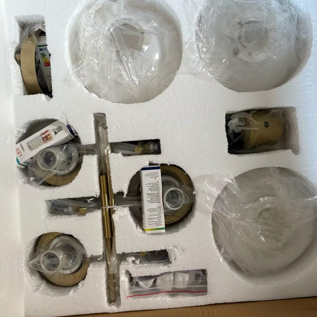 Customer photo review of Moderne Kronleuchter - LuxeGlow