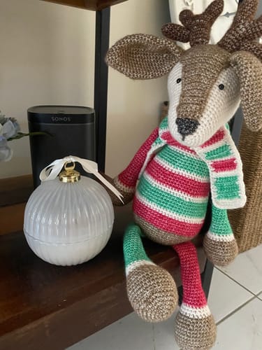Customer photo review of White Bauble | Spiced Eggnog Scent