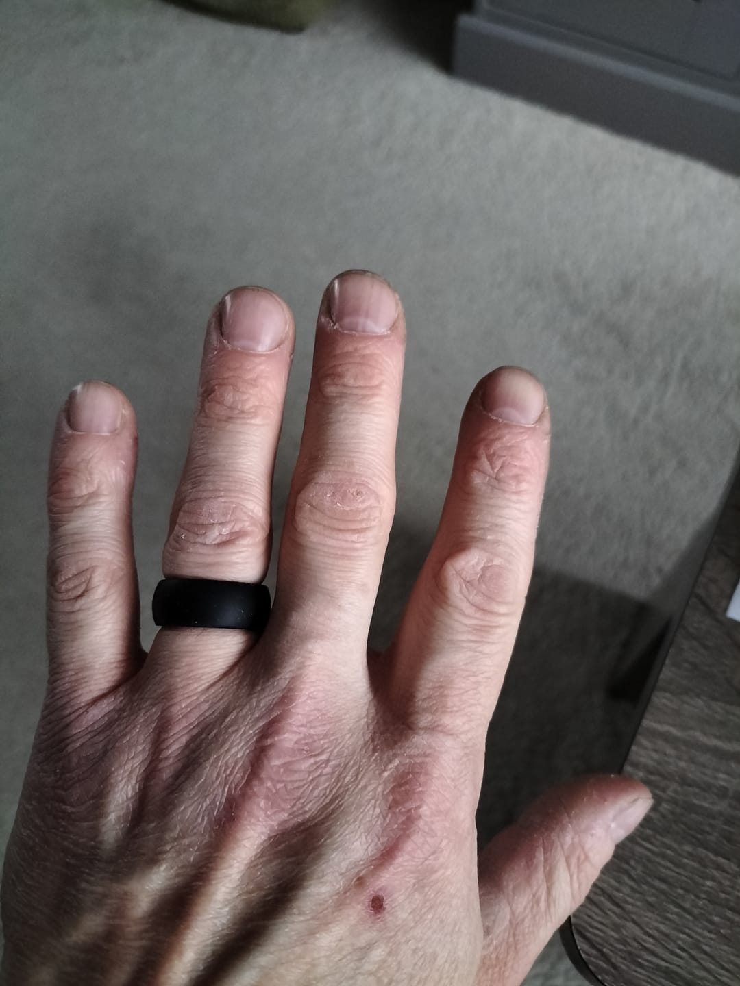 Customer photo review of botthms Black Active Silicone Ring