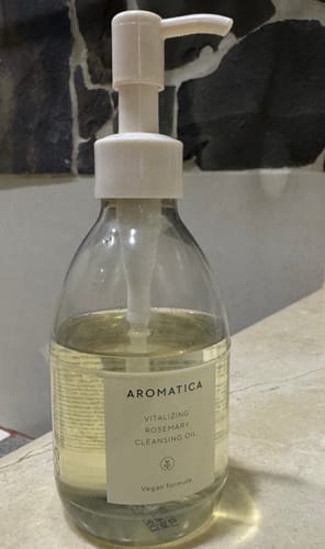 Customer photo review of Vitalizing Rosemary Cleansing Oil