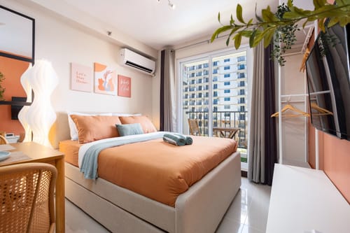 Customer photo review of Two-toned Maple