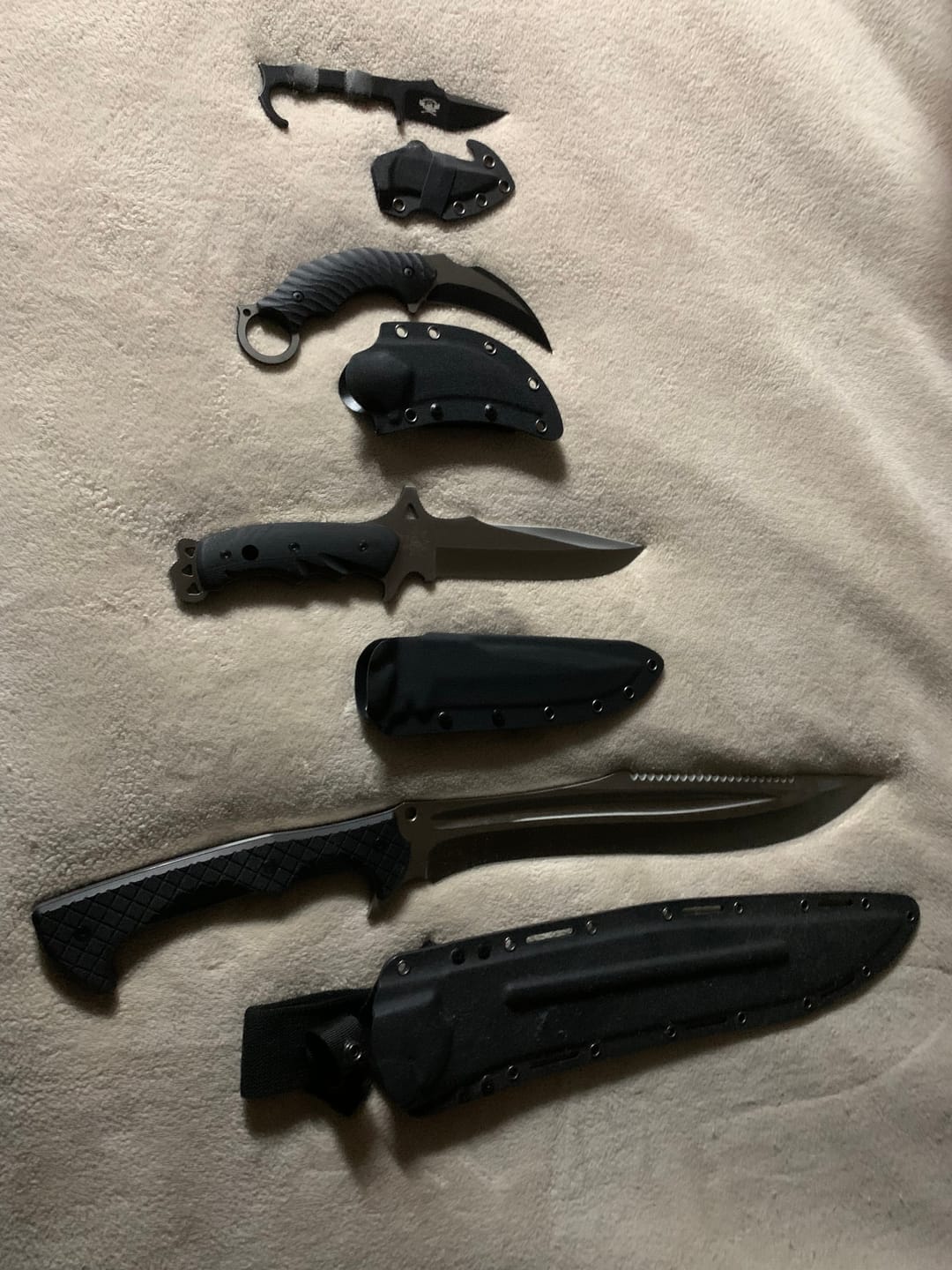 Customer photo review of Deep 6 Karambit