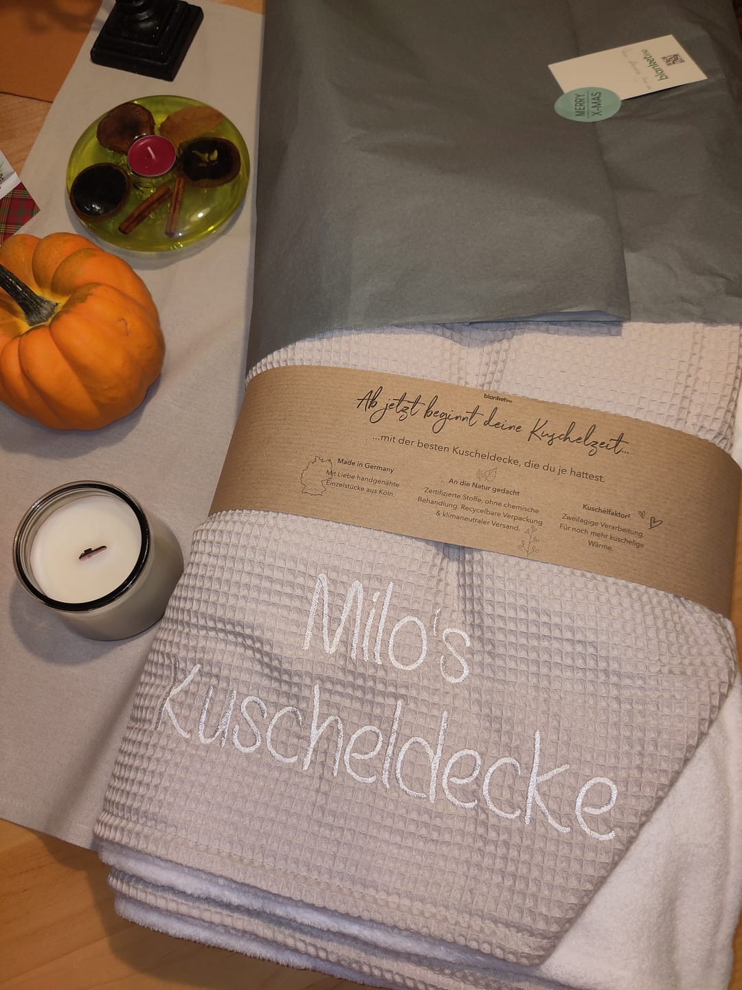 Customer photo review of Kuscheldecke "Vollkommen" Creme • Sandweiß