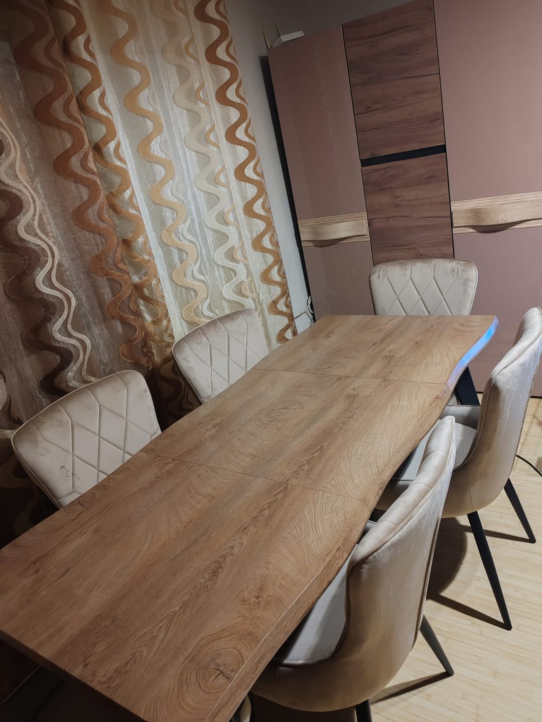 Customer photo review of Masa extensibila DICKSON, stejar natural, 120-180x80x75 cm