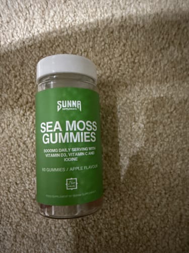 Customer photo review of Sea Moss Gummies