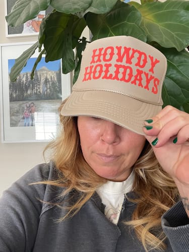 Customer photo review of Howdy Holidays Trucker