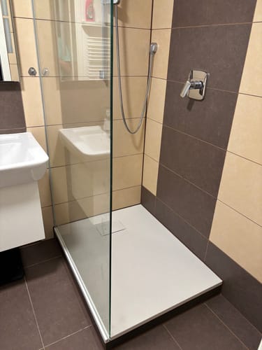 Customer photo review of SONNI SMC Duschwanne  80-160cm Weiß Rechteckig Rutschfest Duschtasse mit Ablaufgarnitur
