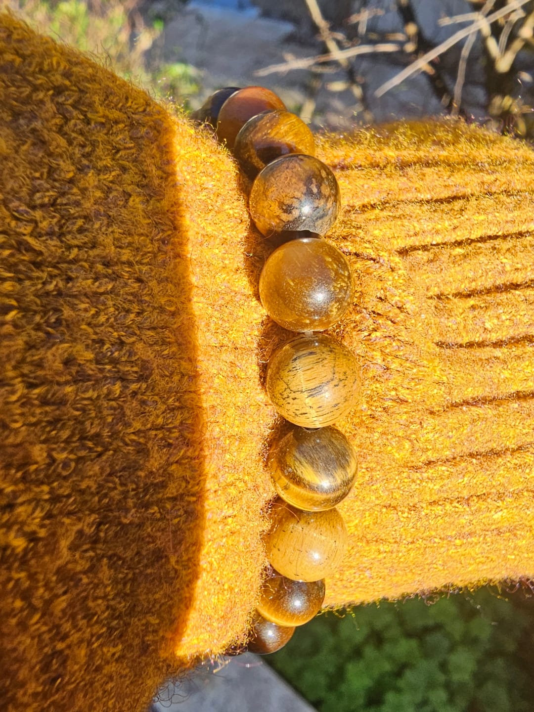 Customer photo review of Bracelet Oeil de Tigre 8mm