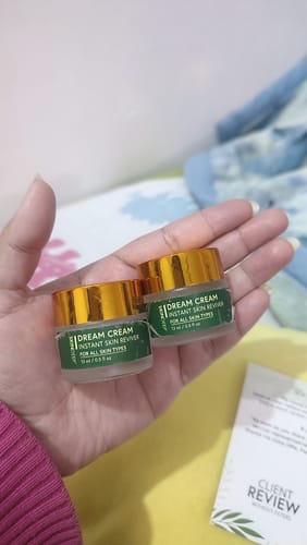 Ushna S. review of DREAM CREAM - Instant Skin Reviver image 1 out of 1