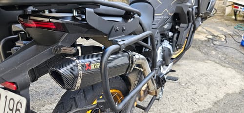 Customer photo review of Tramo Final Slip-On Voge 900DSX (2023-2024)