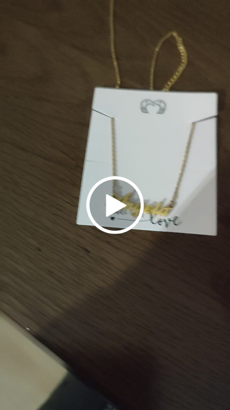 Customer video review of Collar Nombre