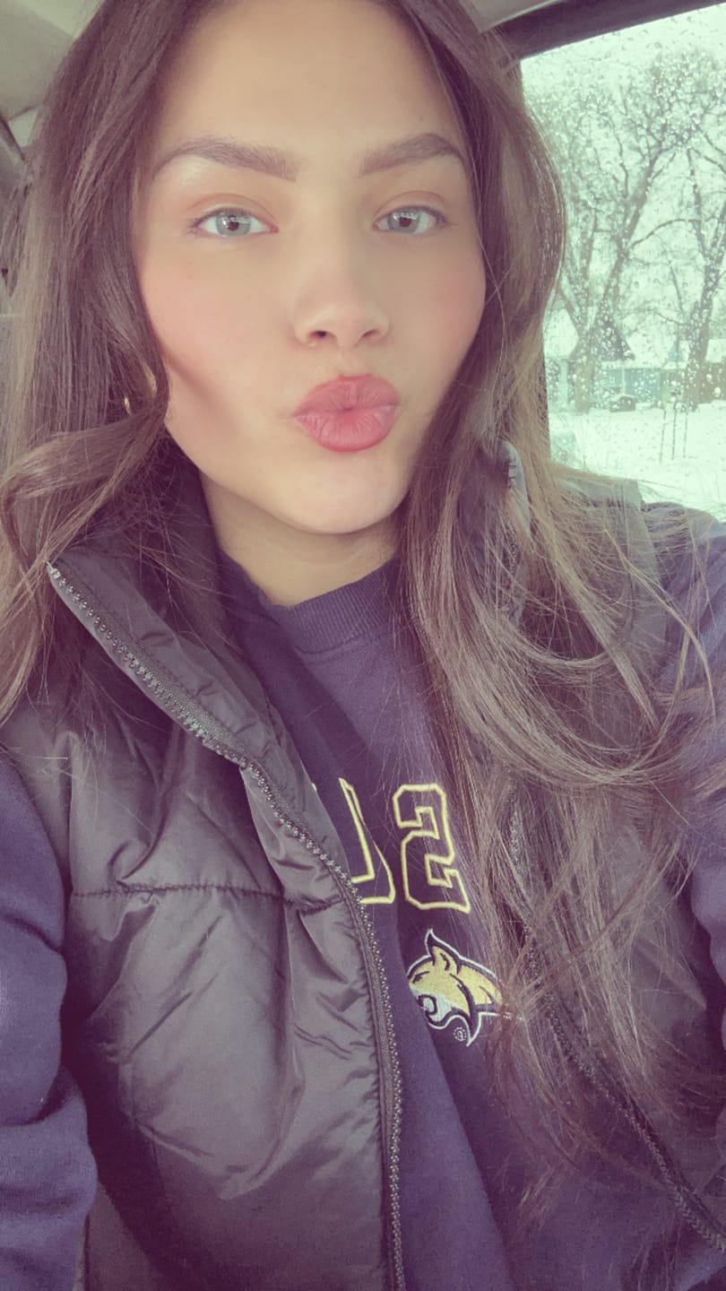 Customer photo review of Cherry OCEAN Blue Prescription Colored Contact Lenses