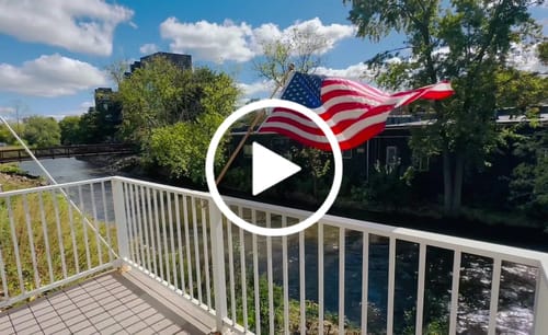 Customer video review of Silver Authentic American USA Flag Pin
