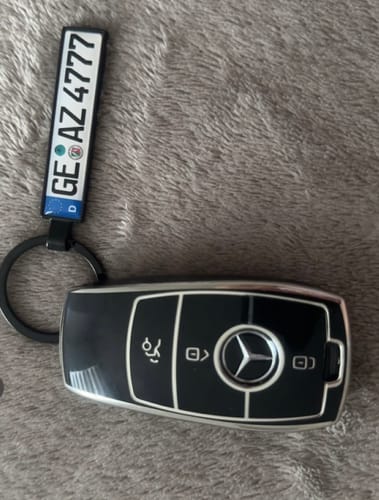 Customer photo review of Kennzeichen Schlüsselanhänger Mini Nummernschild Metall