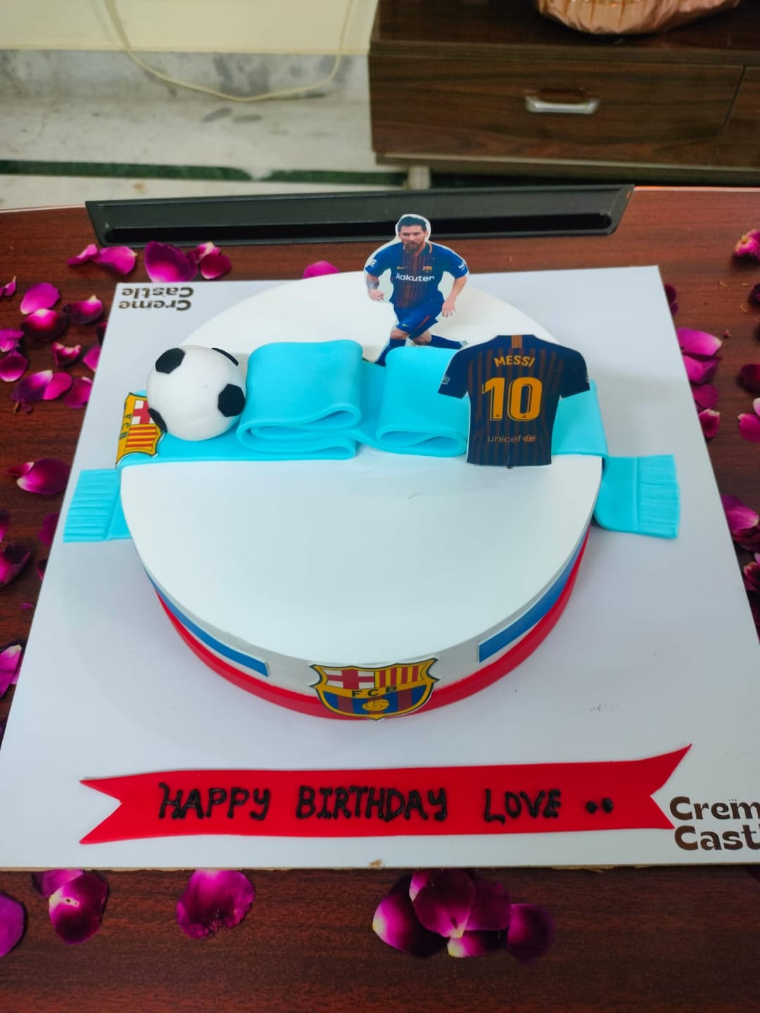 Customer photo review of Messi Jersey Cake
