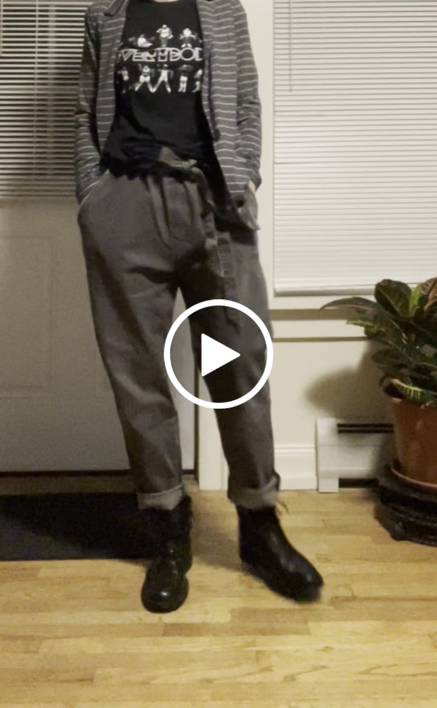 Customer video review of Oleno Denim Pants