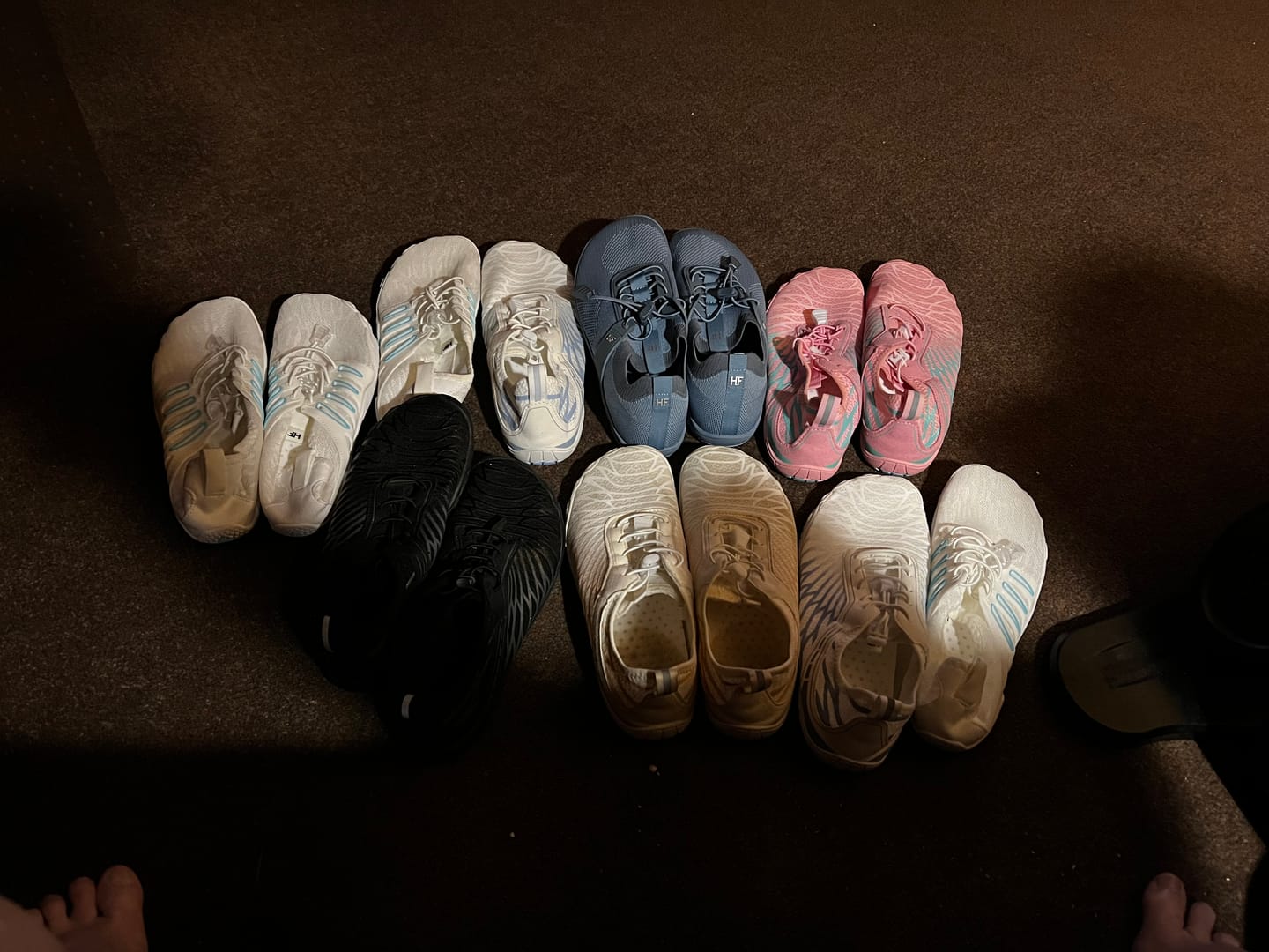 Customer photo review of Theora Pro - Ergonomic Supportive & Non-slip Barefoot Shoes