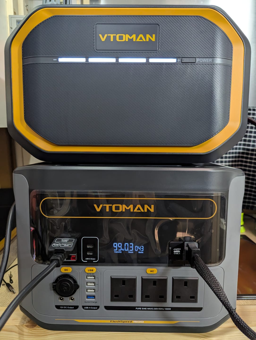 Customer photo review of VTOMAN FlashSpeed 1500 Portable Power Station