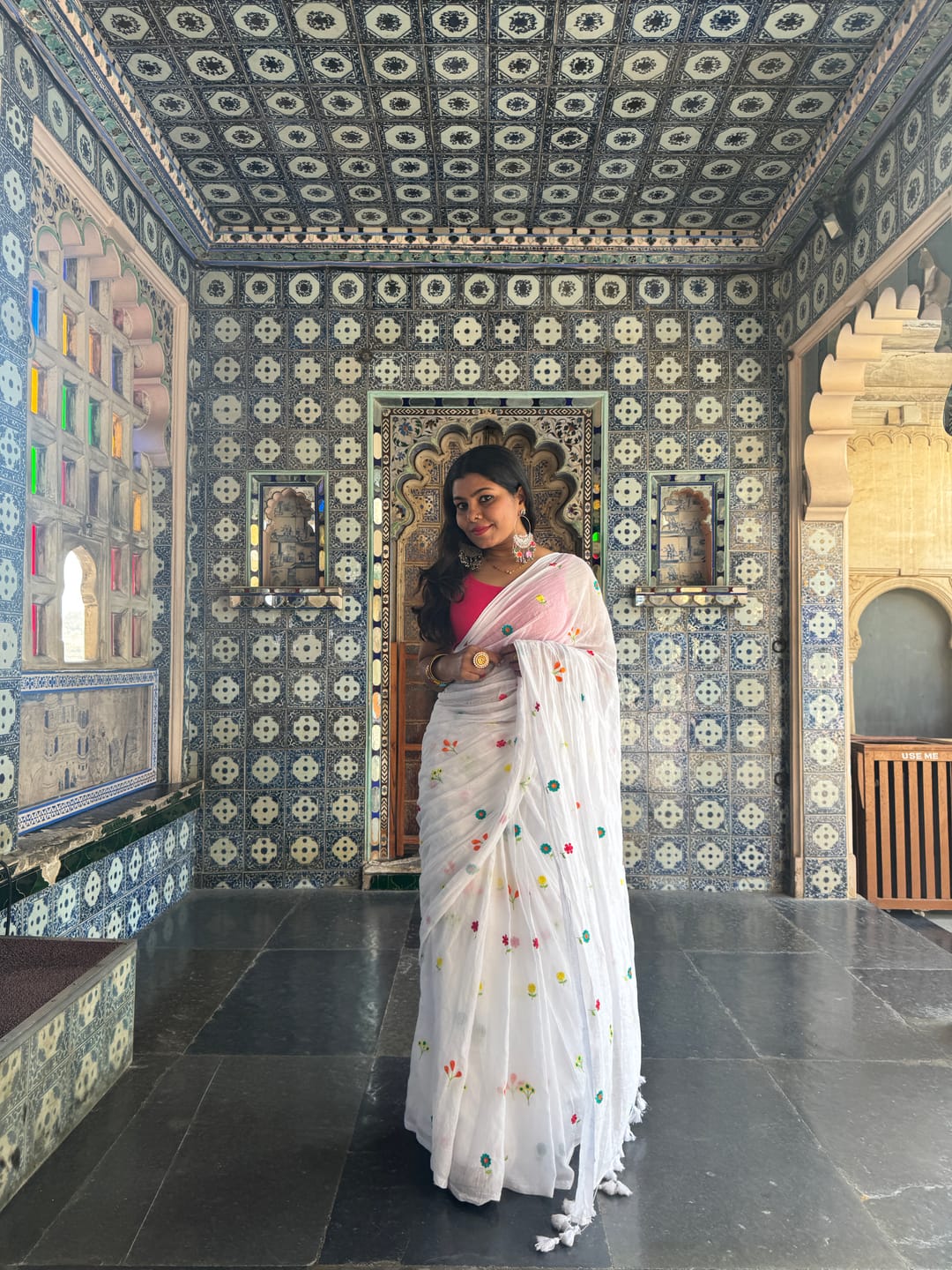 Customer photo review of White Embroidered Mulmul Cotton Saree
