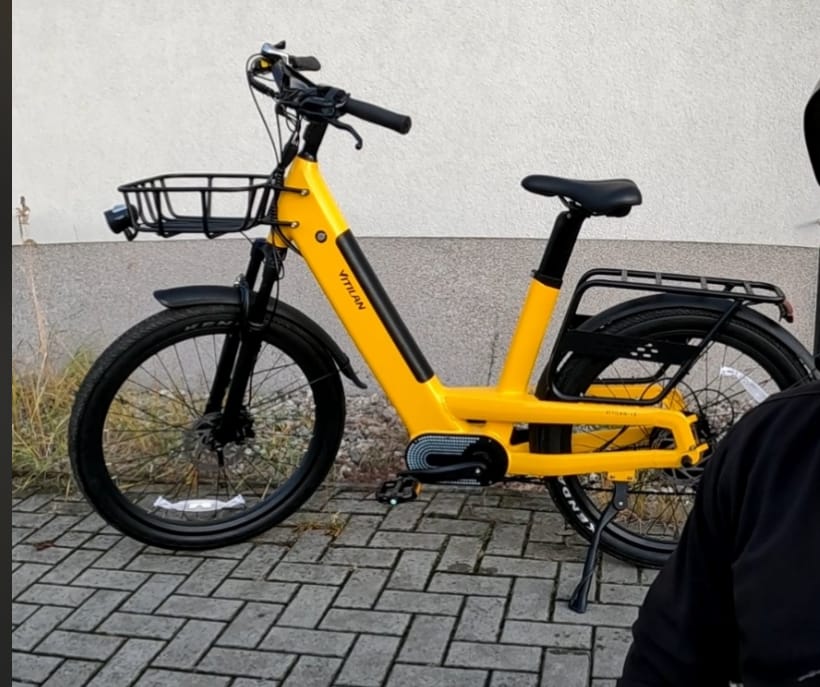 Customer photo review of Vitilan L5 Urban Commuter Electric Bike