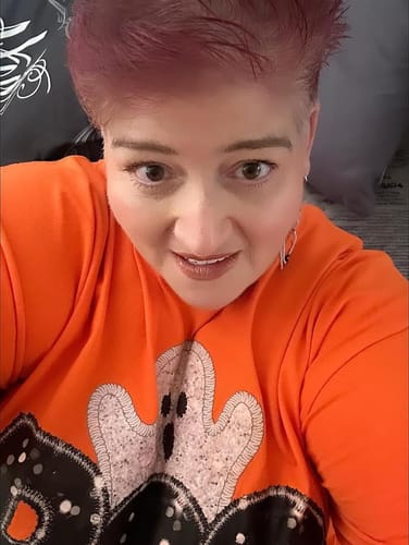 Customer photo review of FLAWLESS FINISH CONCEALER