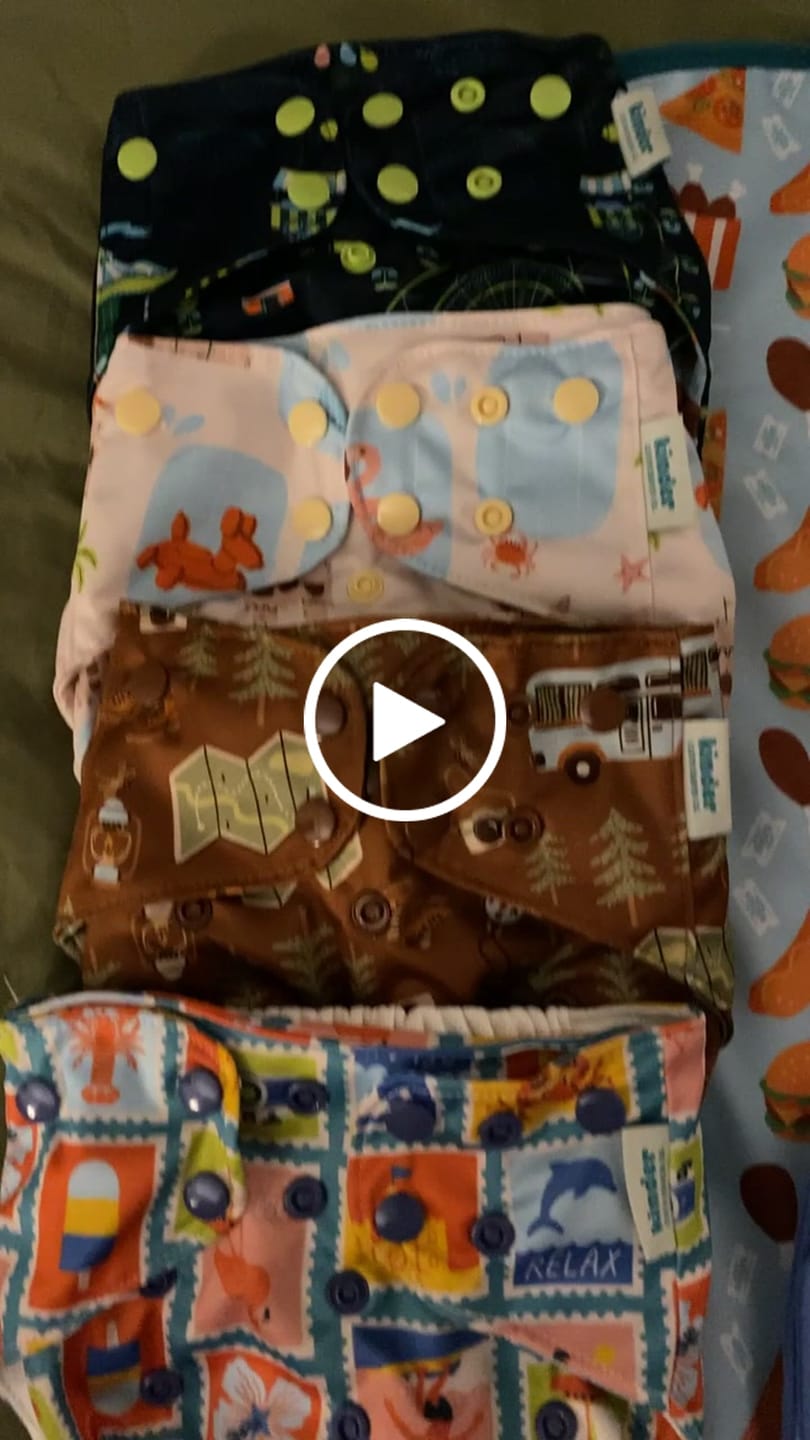 Customer video review of 12 Days of Kinder Holiday Advent Countdown Calendar