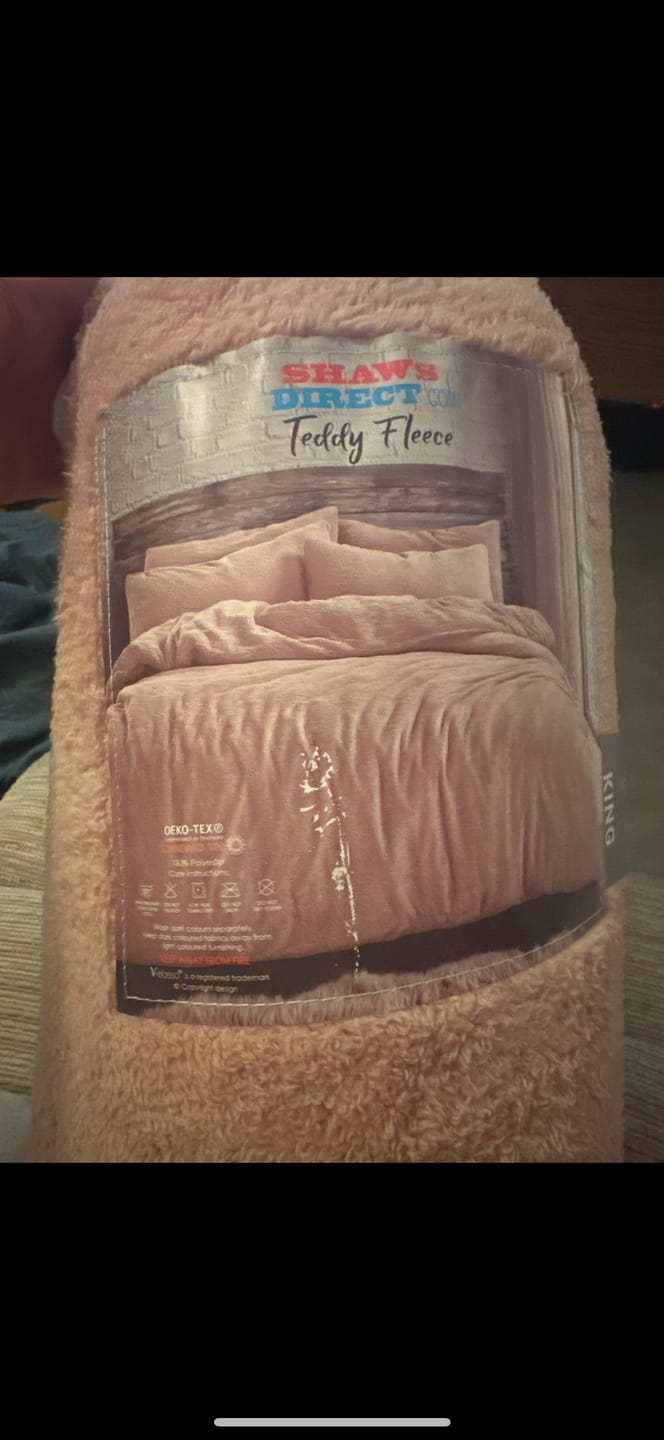 Customer photo review of Pink Teddy Duvet Cover Set