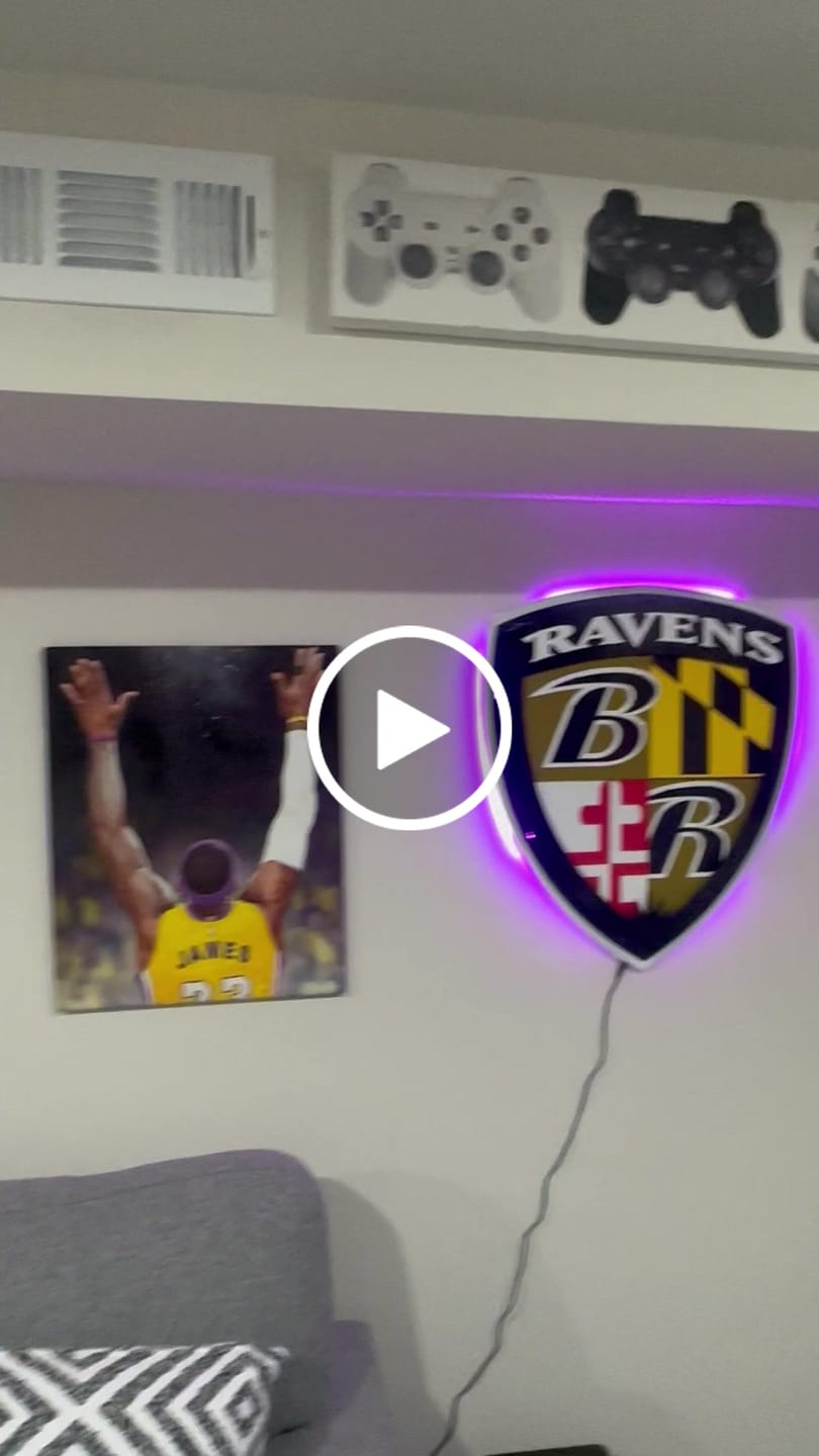 Customer video review of Baltimore Ravens "Shield" 3D Vintage Metal Wall Art