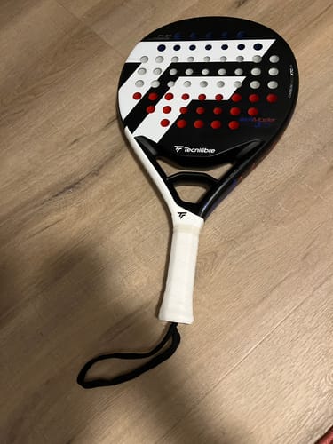 undefined review of Tecnifibre Wall Master 375 image 1 out of 1