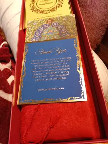 Customer photo review of Pashtush Mens Fine Wool Jacquard Muffler (Scarlet)