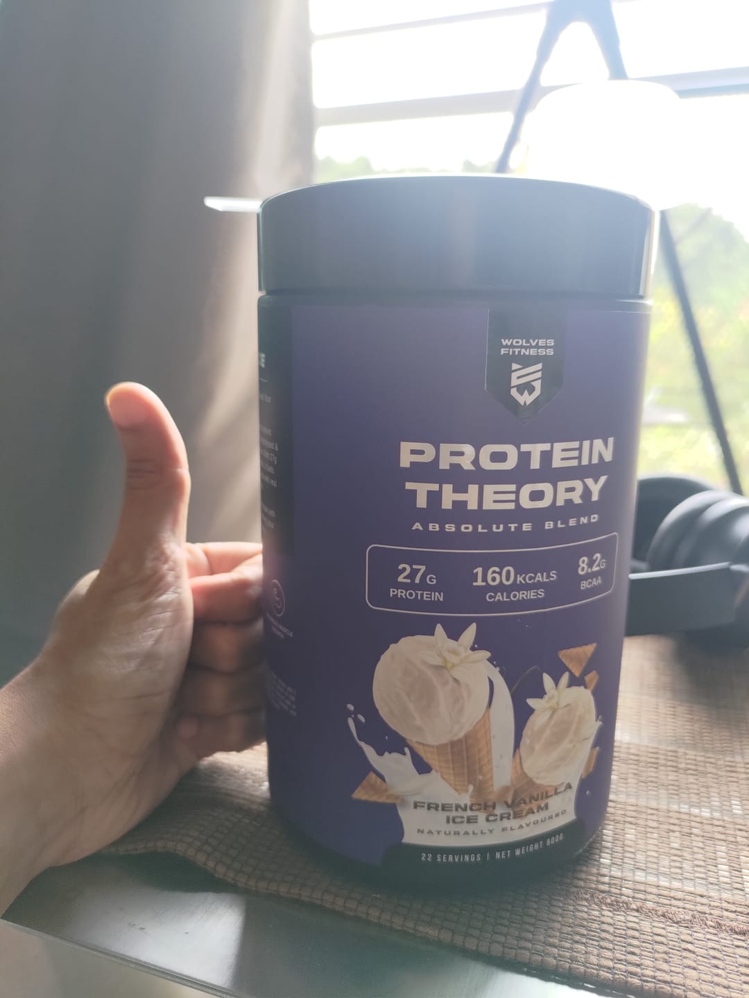 Customer photo review of [900g Tub] PROTEIN THEORY - Absolute Blend (FRENCH VANILLA ICE CREAM)
