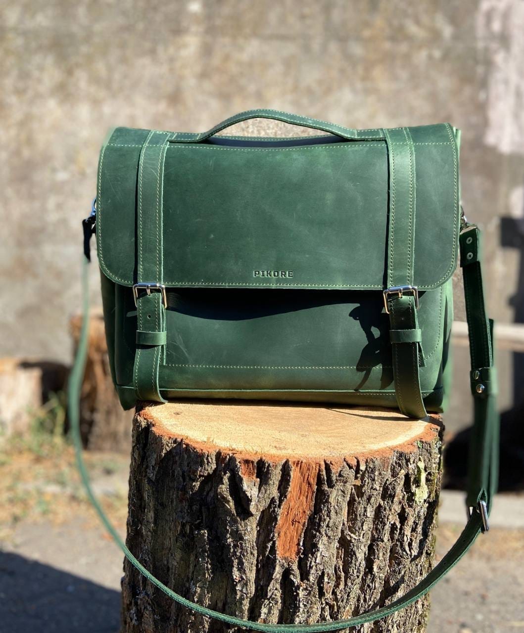 Customer photo review of Messenger Bag Classic
