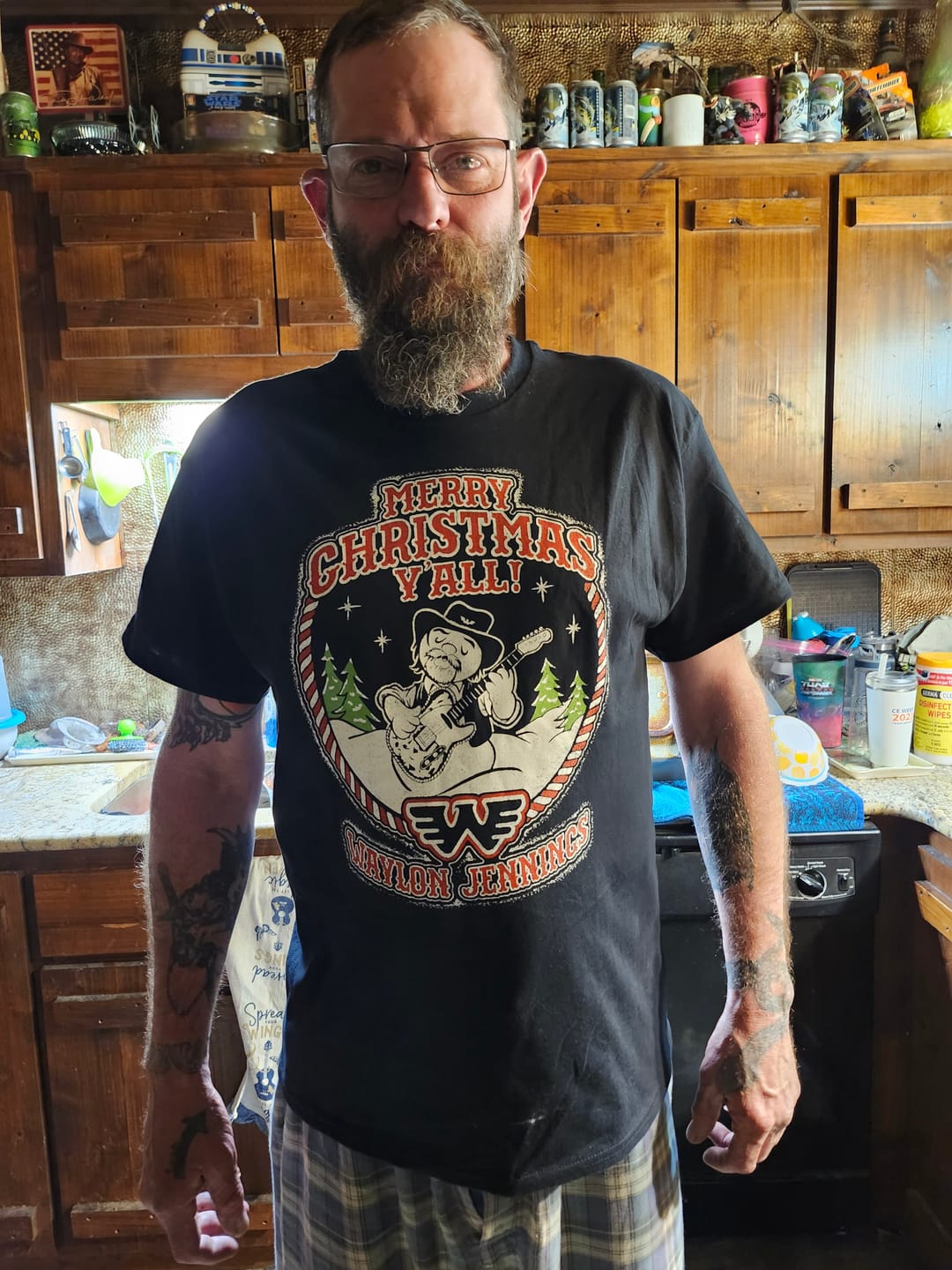 Customer photo review of Waylon Jennings Fan Club Subscription Tee Shirt Box