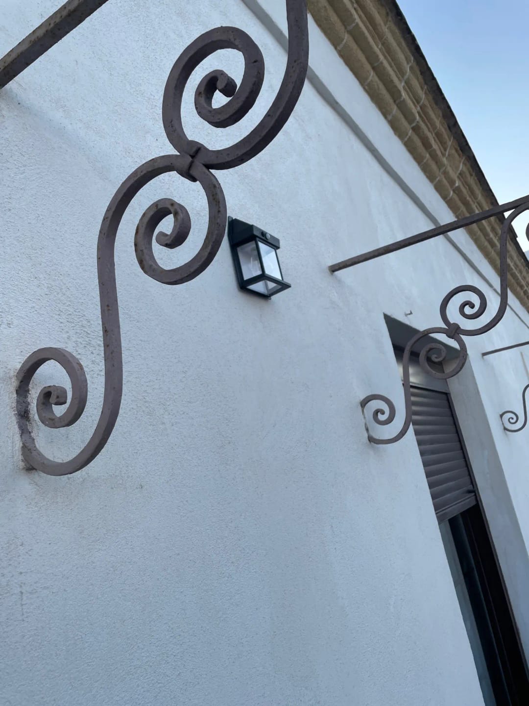 Customer photo review of EcoBright™ | Lámpara Solar de Pared | Pack 2 Unidades